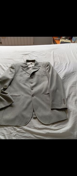 Traje gris claro hombre - como nuevo