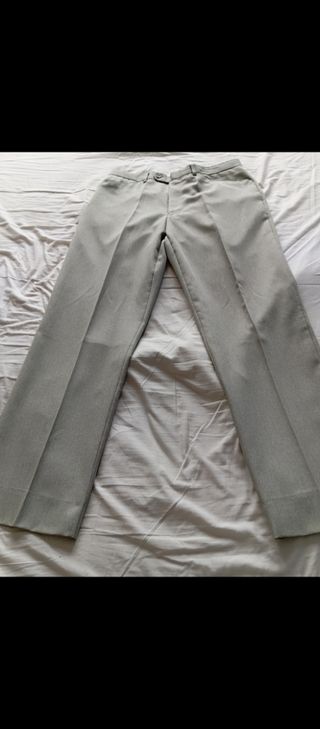 Traje gris claro hombre - como nuevo