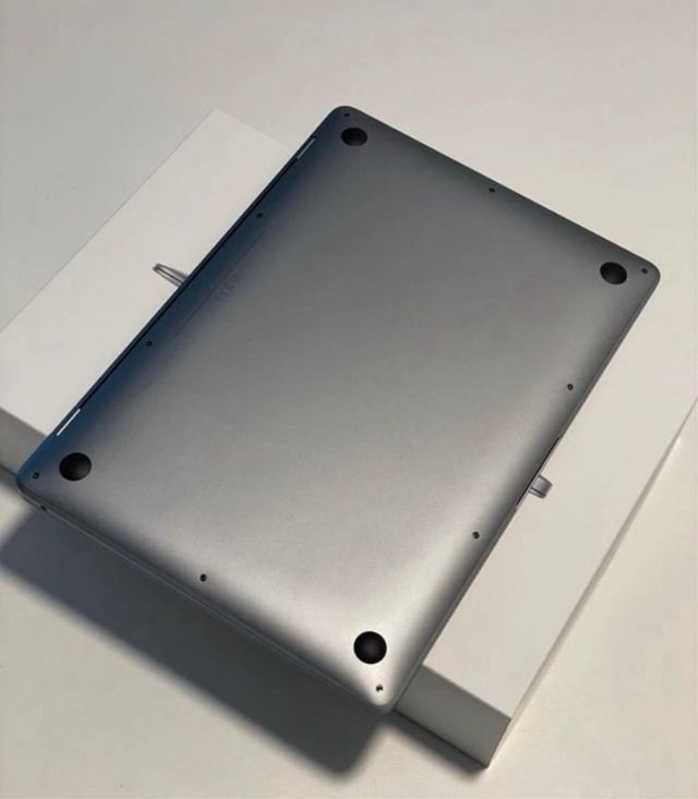 MacBook Air M1 Gris Plata