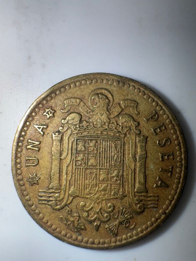 Peseta Española 1975 - Juan Carlos I
estrella 78
