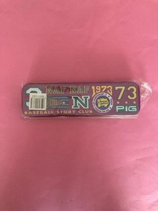 Estuche Naf Naf vintage metalico