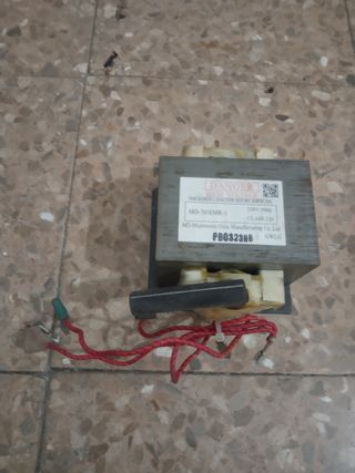 Transformador microondas