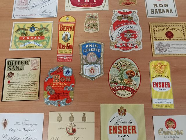 Etiquetas bebidas antiguas (18 uds)