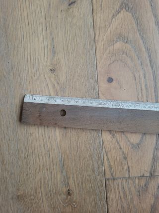 Righello legno vintage