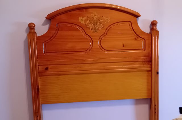 Cabezales de madera maciza