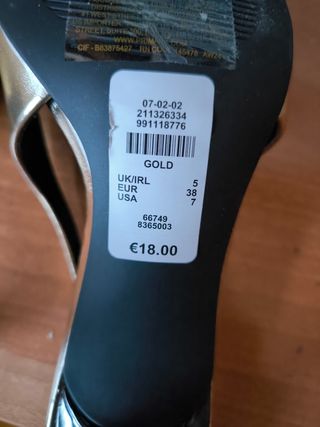 Sandalias doradas Primark - Talla 38