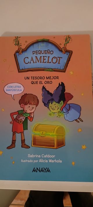 Pequeãâo Camelot: Un Tesoro Mejor Que El Oro, D...