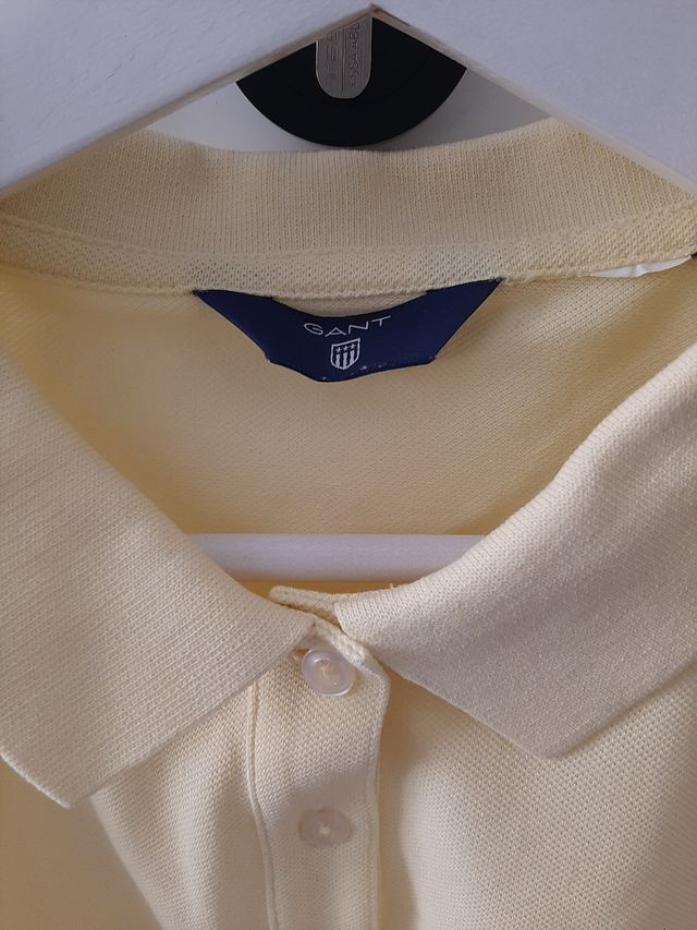 Polo Gant amarillo mujer