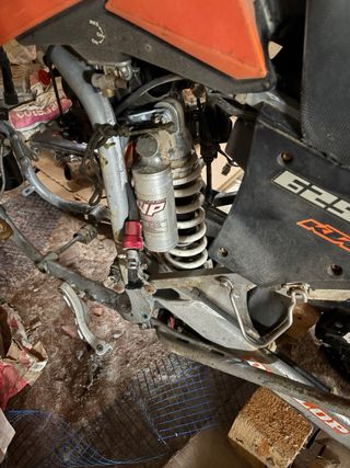 Despiece completo KTM 625 SXC del 2003 .