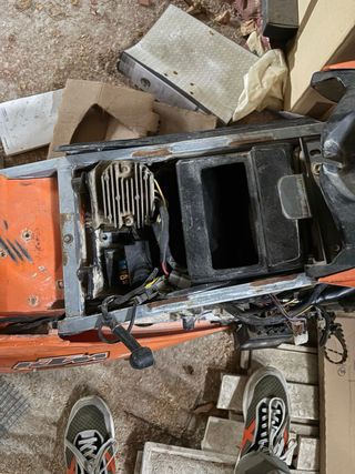 Despiece completo KTM 625 SXC del 2003 .