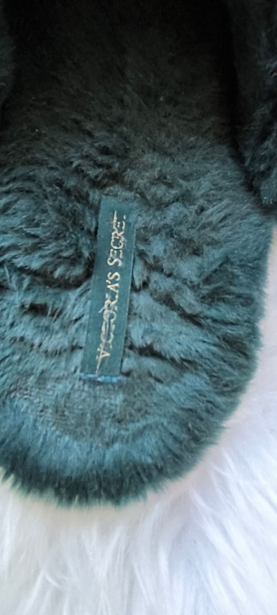 Pantuflas Victoria's Secret - Verde Oliva - Talla