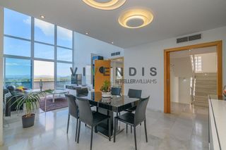 Chalet en venta en Sant Esteve Sesrovires