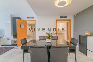 Chalet en venta en Sant Esteve Sesrovires