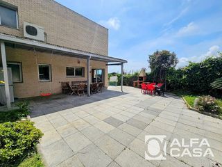 Chalet en venta en Roca Grossa - Serra Brava en Lloret de Mar