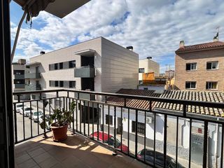 Casa adosada en venta en Centre - Cordelles en Cerdanyola del Vallès