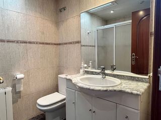 Casa adosada en venta en Centre - Cordelles en Cerdanyola del Vallès