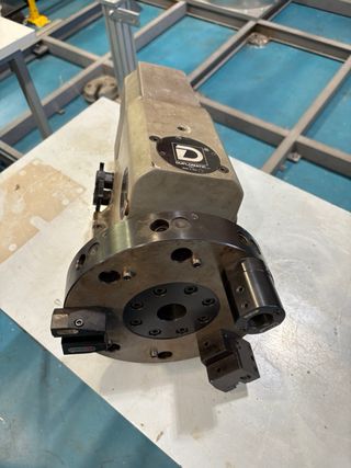 Torreta Duplomatic: Torno