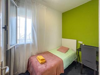 Piso en venta en Sant Antoni en Barcelona