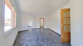 Piso en venta en Centre en Rubí