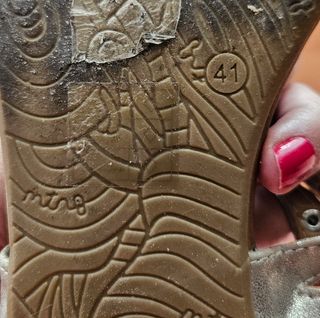 Sandalias planas Mustang 41 - Plata