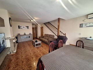 Casa adosada en venta en Sant Esteve Sesrovires