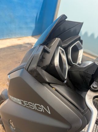 Yamaha XMAX 125 Momo Design.