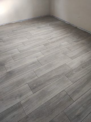 Oficial de 1ª en construcción Enlosador pro