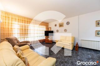 Casa pareada en venta en Montmar en Castelldefels