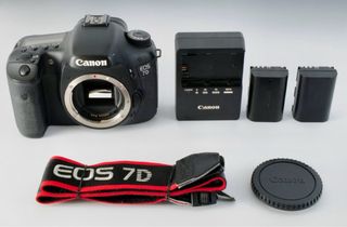 EQUIPO FOTOGRAFICO CANON EOS 7D + ACC NO IPHONE