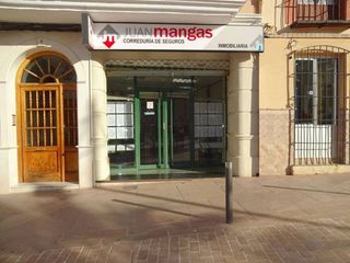 Casa en venta en Lucena