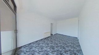 Piso en venta en Artigas - Llefià en Badalona