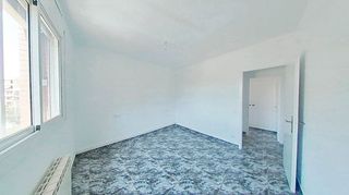Piso en venta en Artigas - Llefià en Badalona