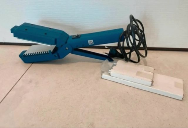 Piastra capelli CAT - Stiratrice blu