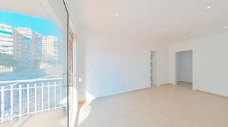 Piso en venta en La Salut - Lloreda en Badalona