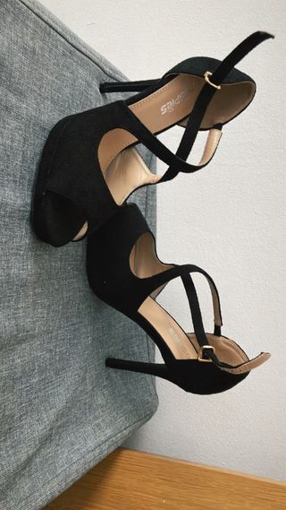 Tacones negros mujer - plataforma