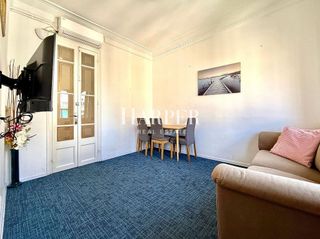 Ático en venta en Sant Antoni en Barcelona