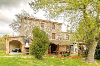 Masía en venta en Anglès