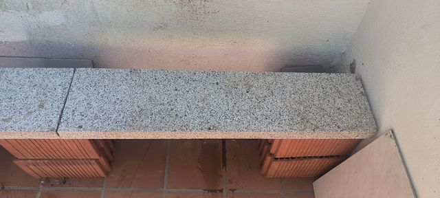 Banco granito - Exterior