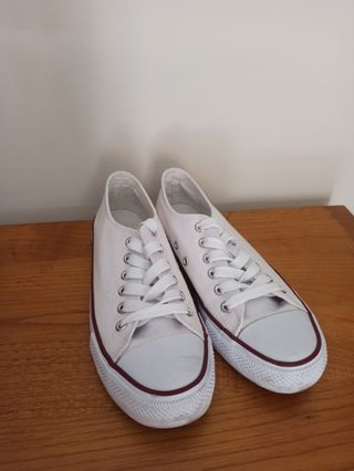 Zapatillas blancas estilo Convers - 38