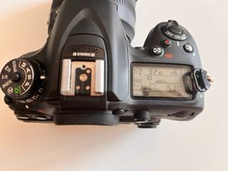 Nikon D7100 + accesorios