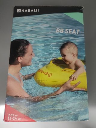 Bañera hinchable y flotador para bebés.