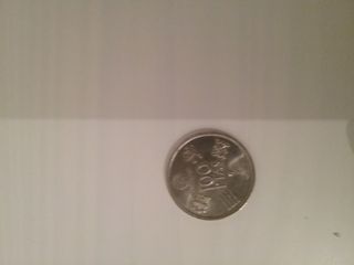 Monedas antiguas y billete 500 Rupias