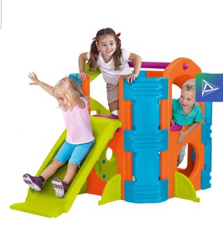 Tobogán infantil con estructura