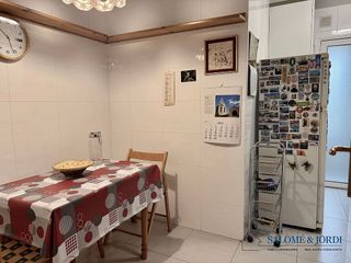 Piso en venta en Eixample en Mataró