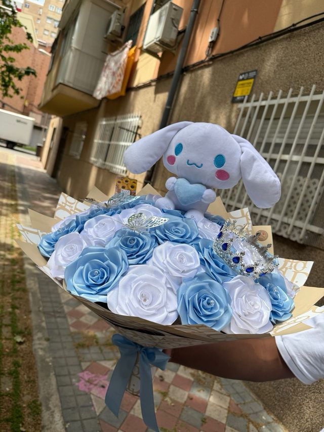 Ramo rosas Cinnamoroll