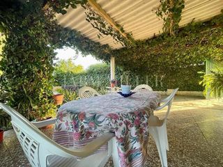 Chalet en venta en Albatera