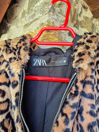 Abrigo Zara leopardo talla S