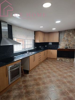 Casa adosada en venta en Polinyà