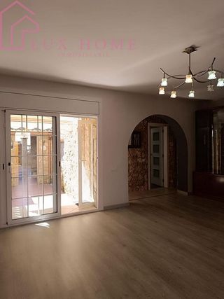 Casa adosada en venta en Polinyà