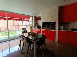 Casa adosada en venta en Creu de Barberà en Sabadell